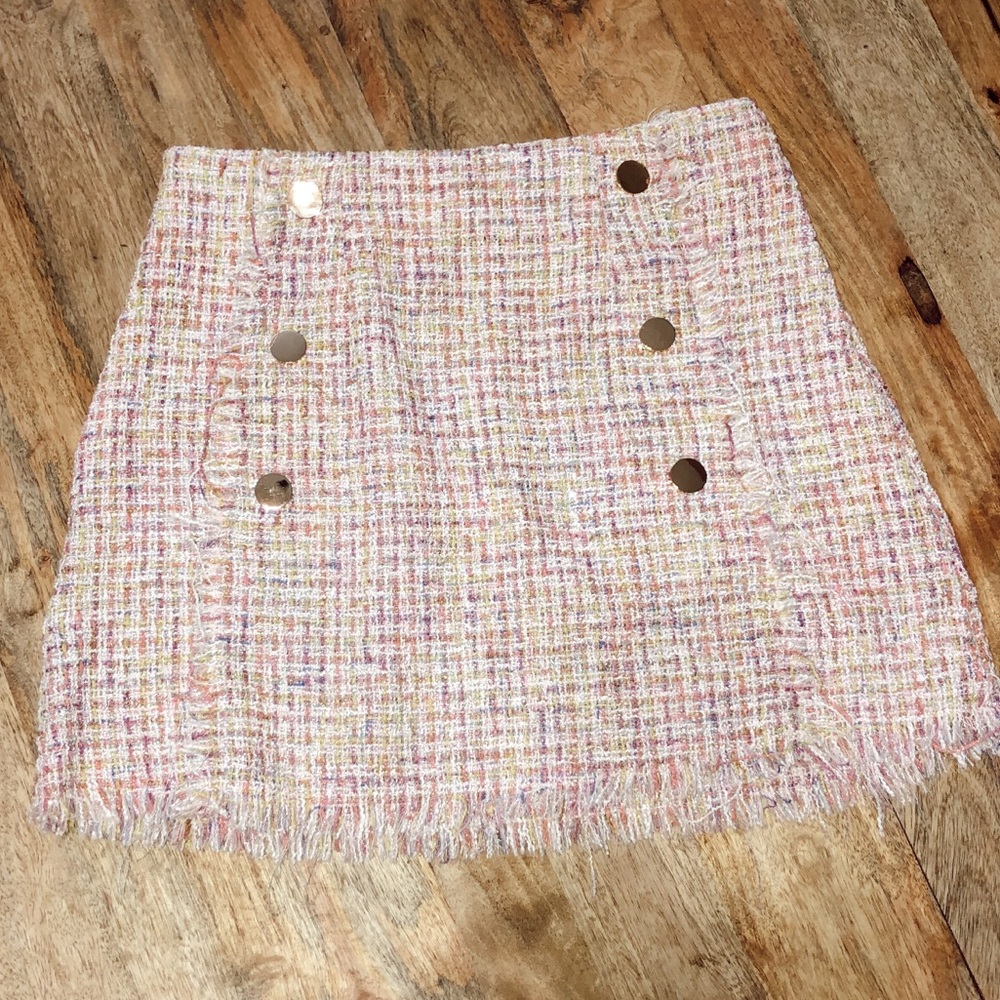 skirt - Picture 2 of 3